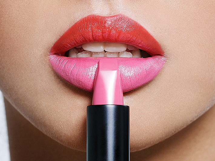 Two-tone_lips_look