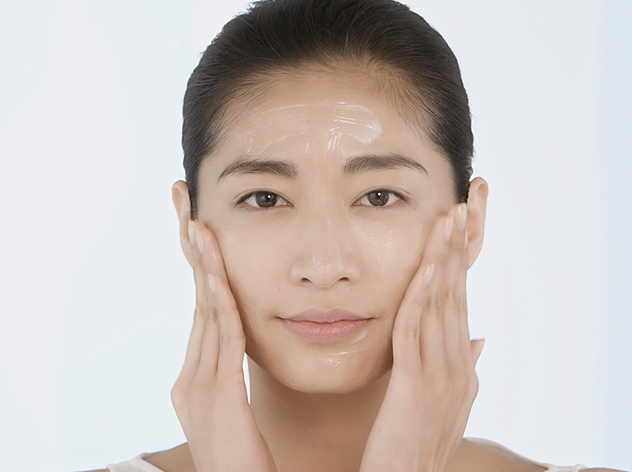How To: Oil, Gel or Cream-Based Cleansers