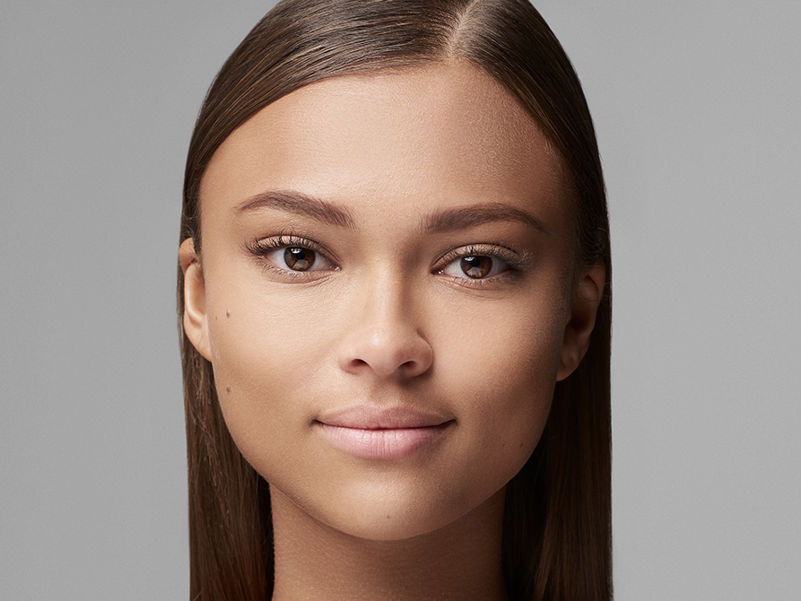 The Art Of Eyebrow Makeup: How To Draw & Fill In The Perfect Eyebrows